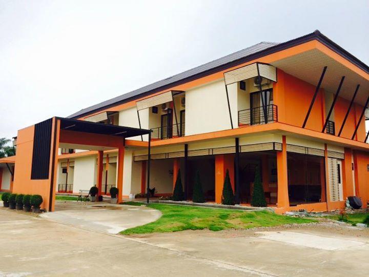 Bantatuk Resort & Restaurant Ban Tha Khun Buitenkant foto