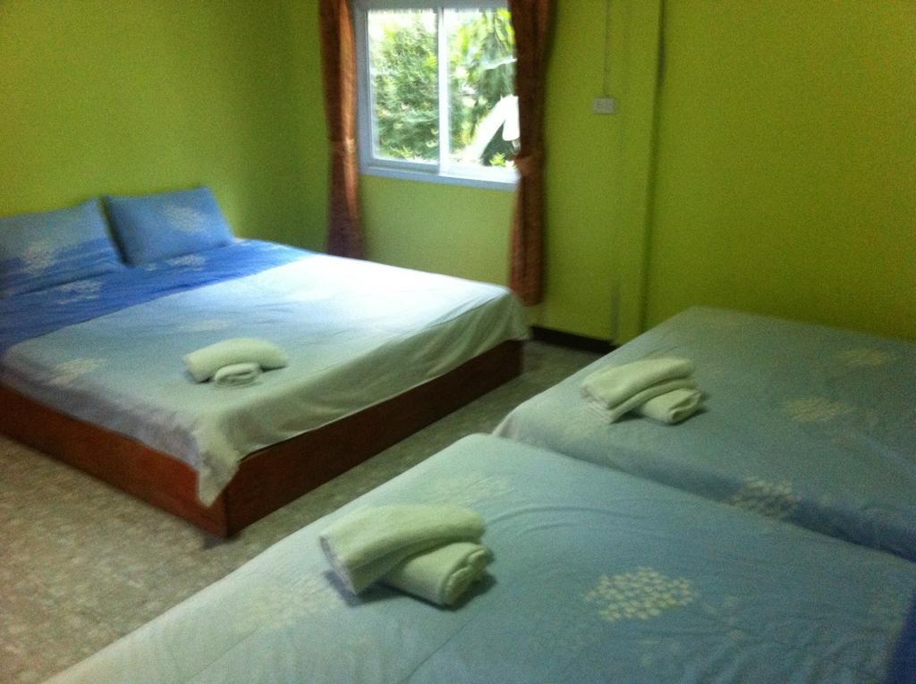 Bantatuk Resort & Restaurant Ban Tha Khun Buitenkant foto