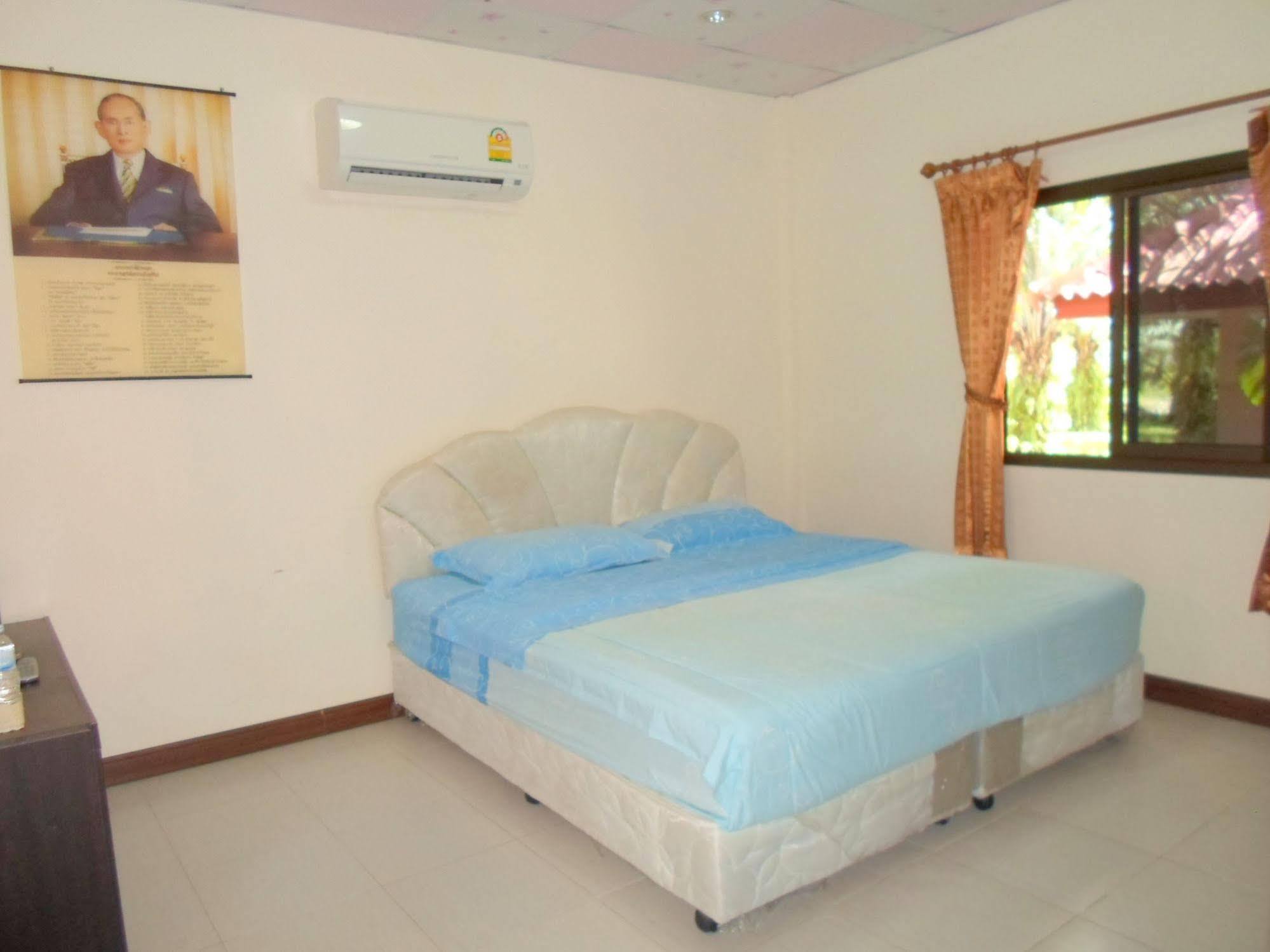 Bantatuk Resort & Restaurant Ban Tha Khun Buitenkant foto