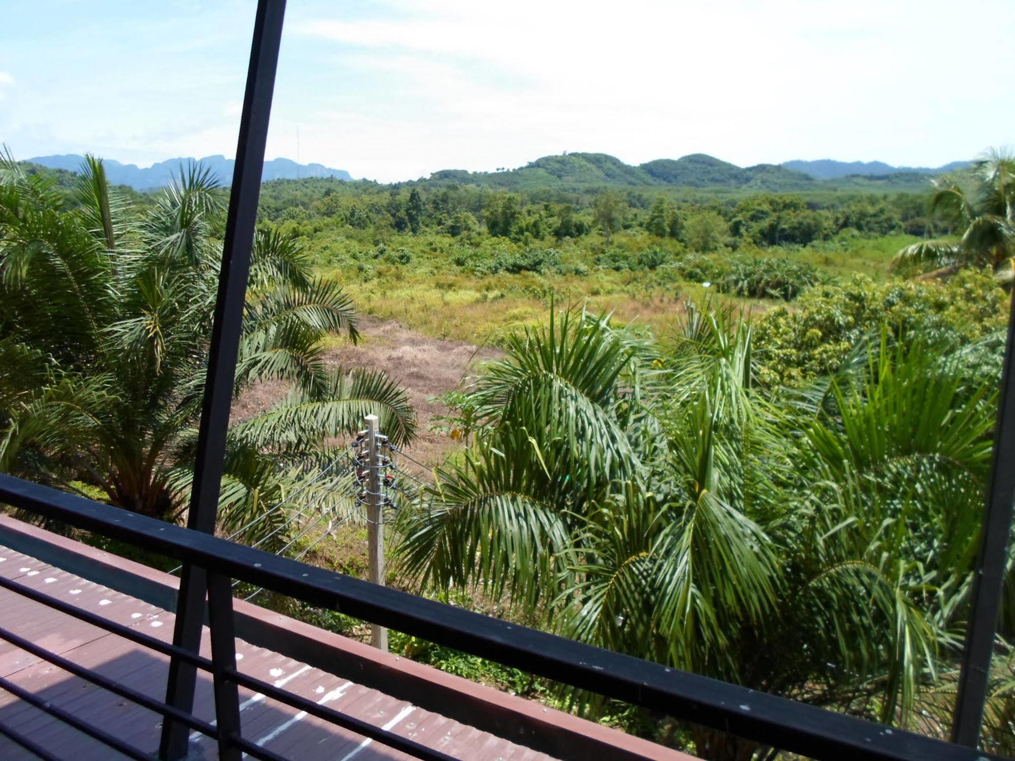 Bantatuk Resort & Restaurant Ban Tha Khun Buitenkant foto