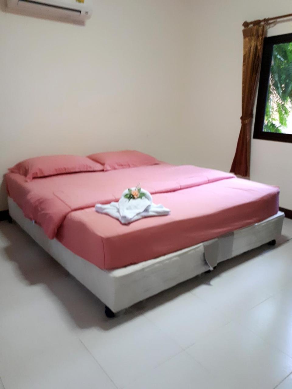 Bantatuk Resort & Restaurant Ban Tha Khun Buitenkant foto