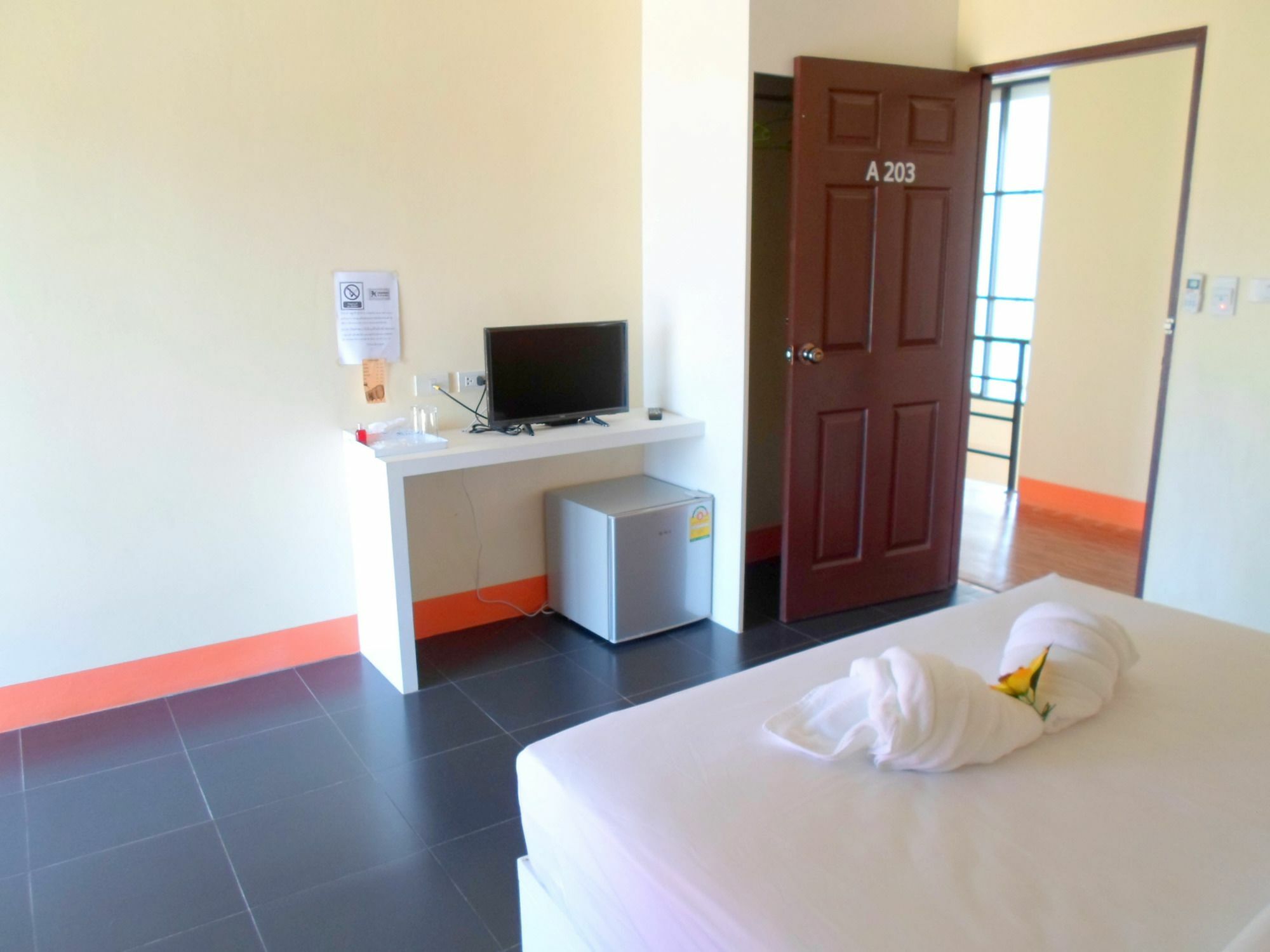 Bantatuk Resort & Restaurant Ban Tha Khun Buitenkant foto